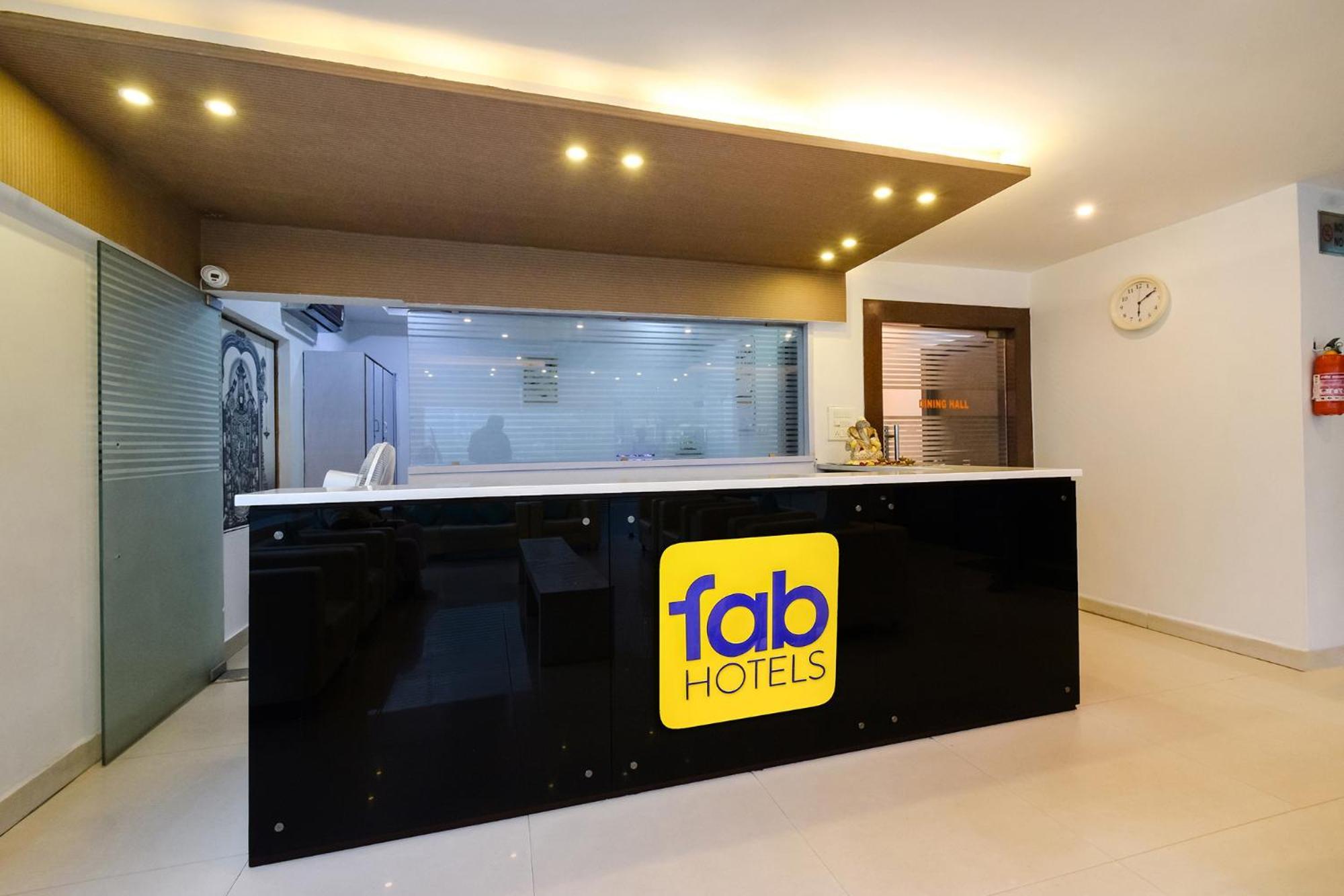 Fabhotel Aditya Homes - Nr Isb, Gachibowli Hyderabad Exteriör bild