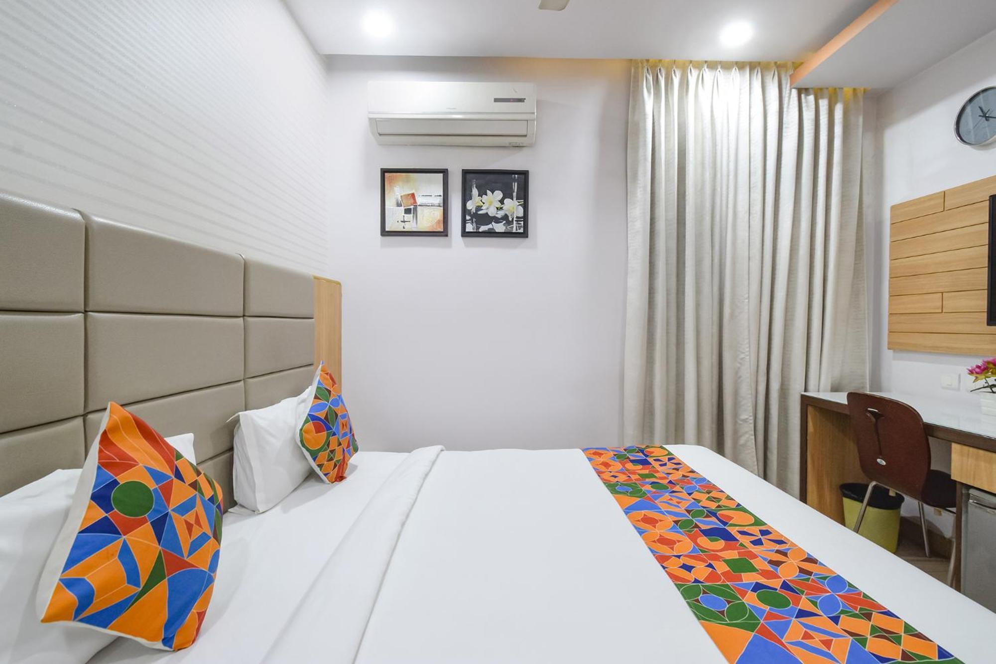 Fabhotel Aditya Homes - Nr Isb, Gachibowli Hyderabad Exteriör bild
